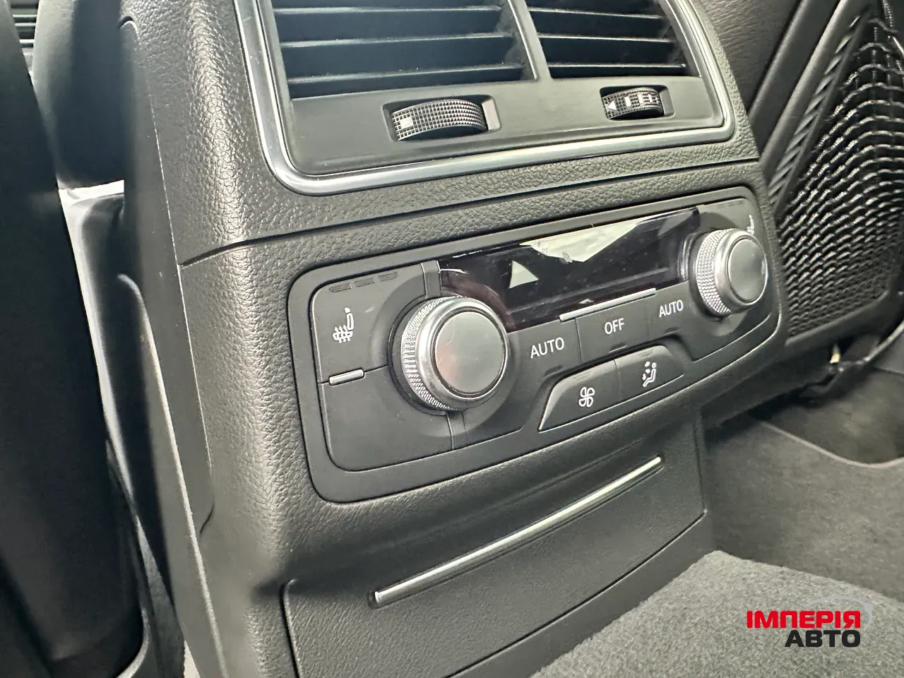 Audi A6 - фото 15