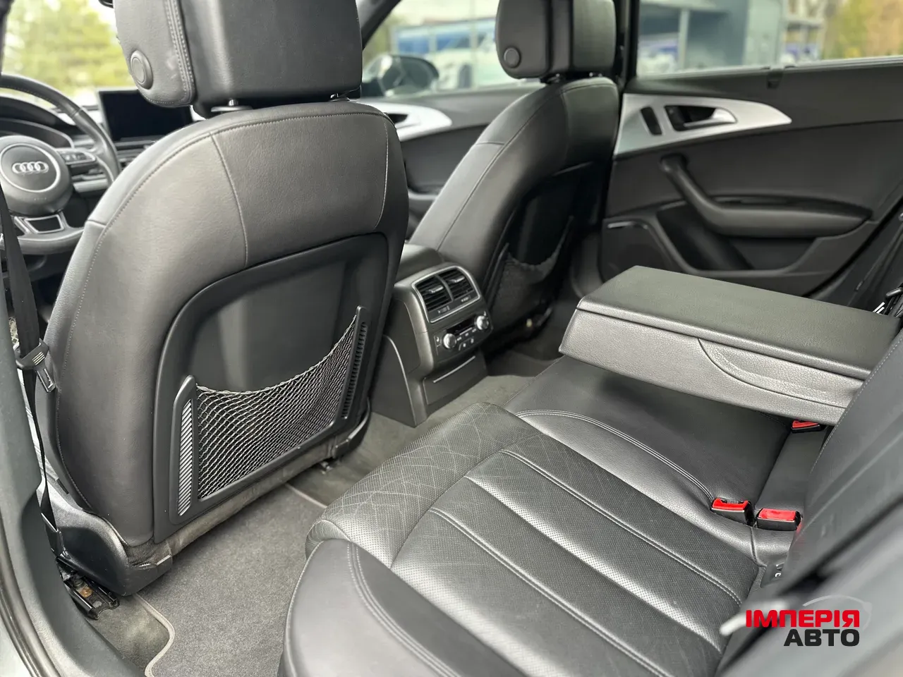 Audi A6 - фото 10