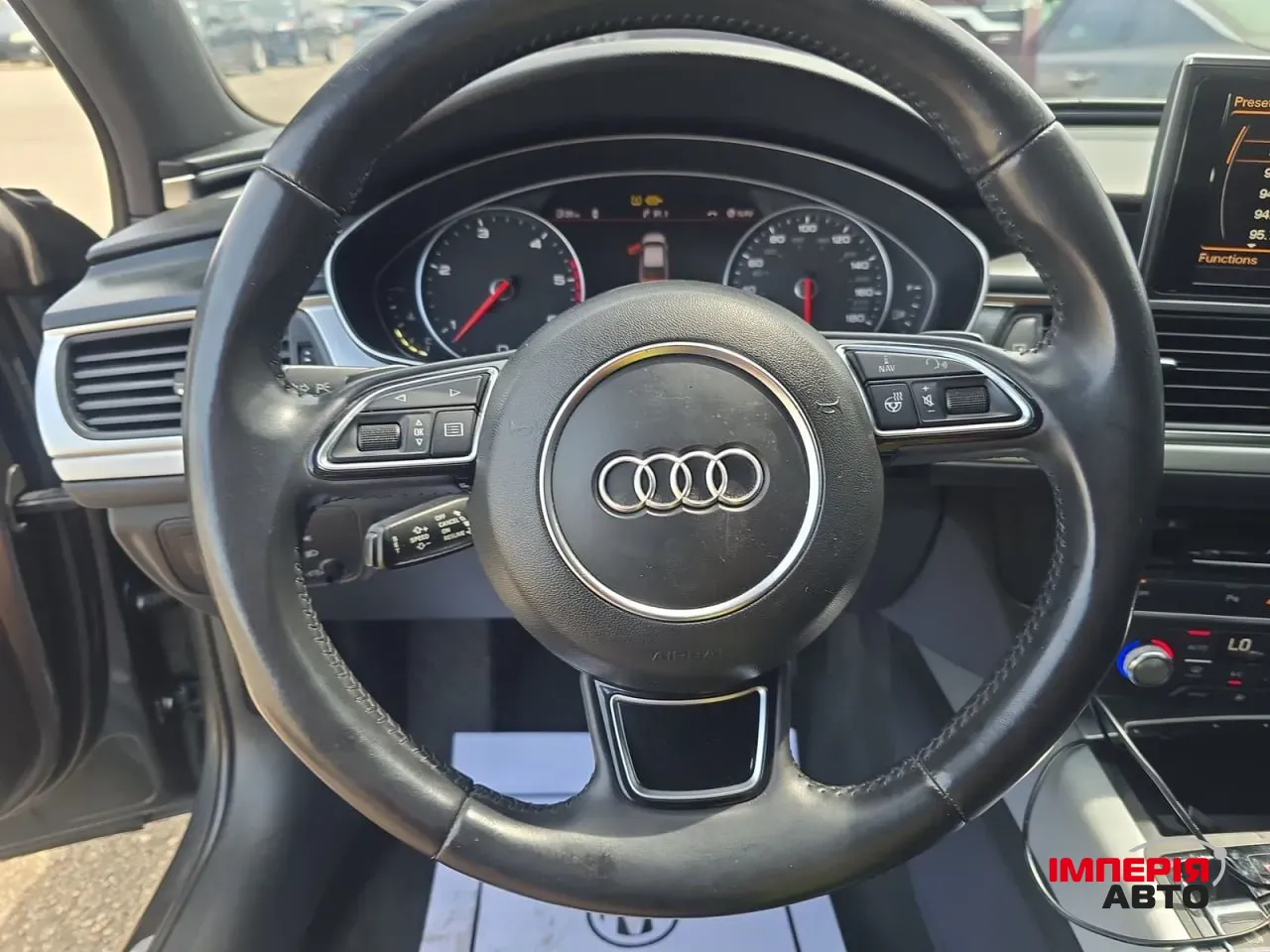 Audi A6 - фото 26