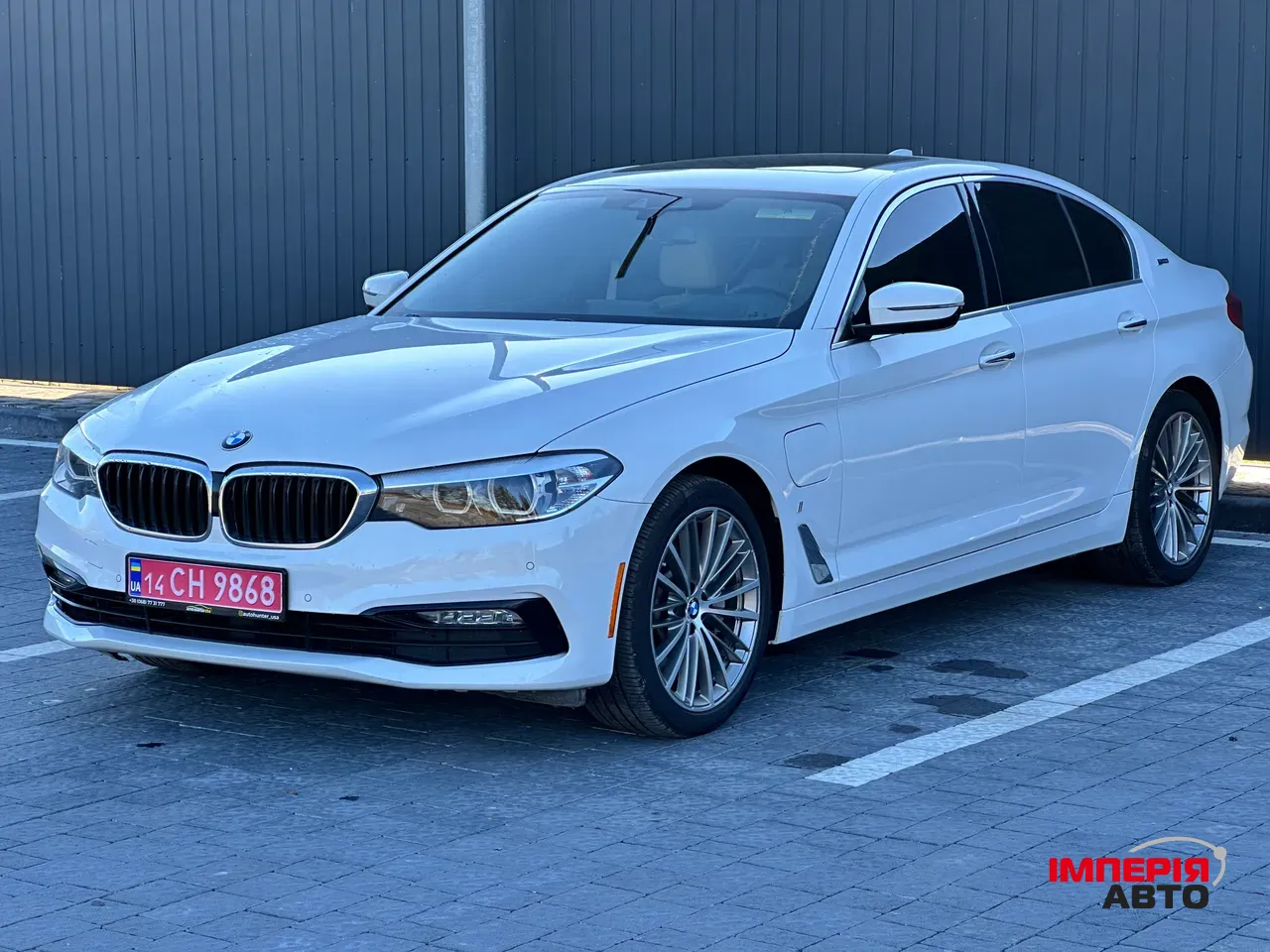 BMW 5 серії - фото 1