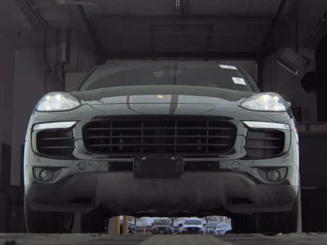 Porsche Cayenne - фото 4