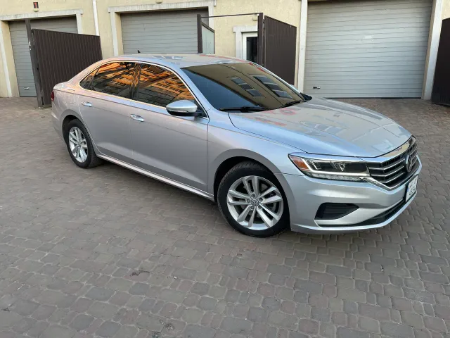 Volkswagen Passat - фото 5