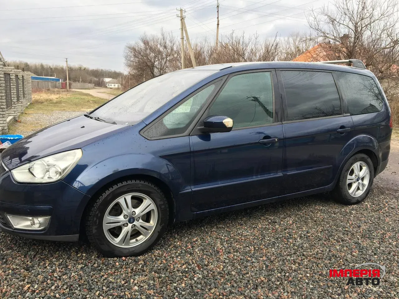 Ford Galaxy - фото 4