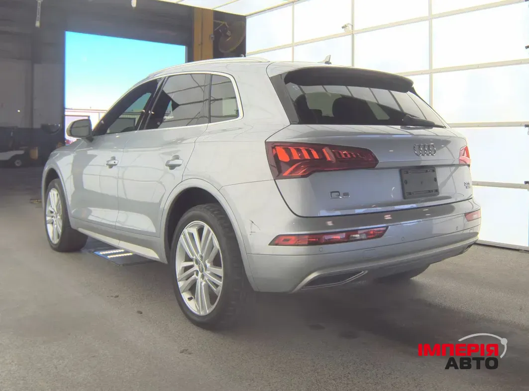 Audi Q5 - фото 5