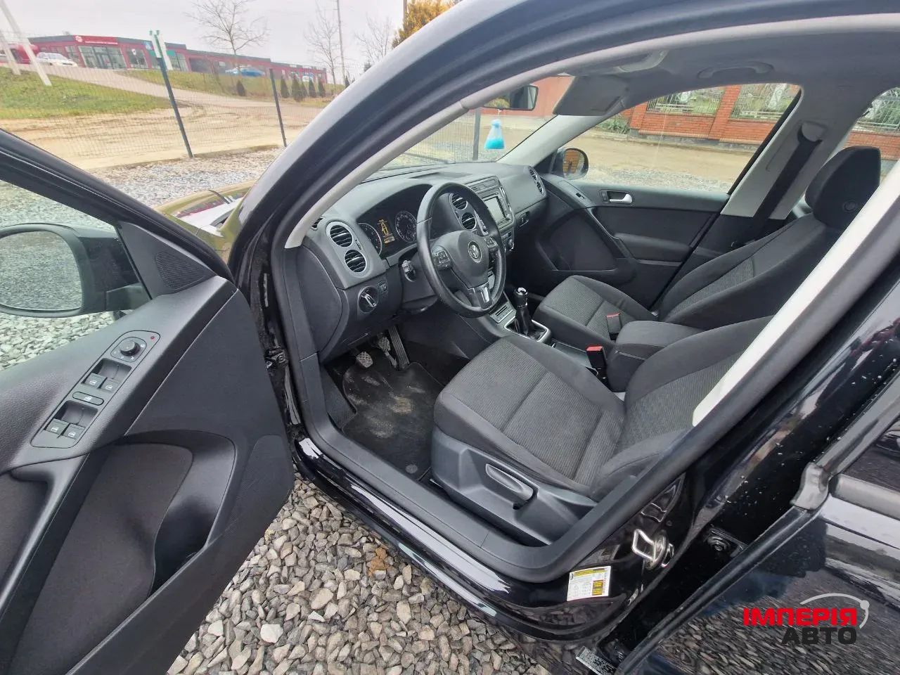 Volkswagen Tiguan - фото 13