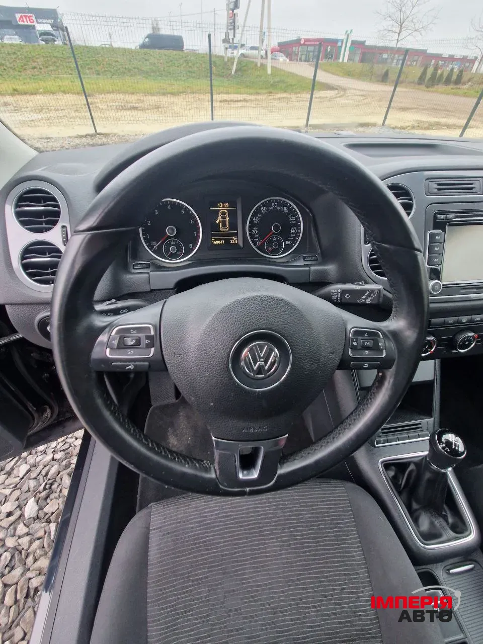 Volkswagen Tiguan - фото 12