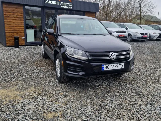 Volkswagen Tiguan - фото 2