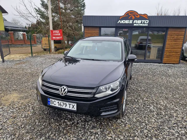 Volkswagen Tiguan - фото 1