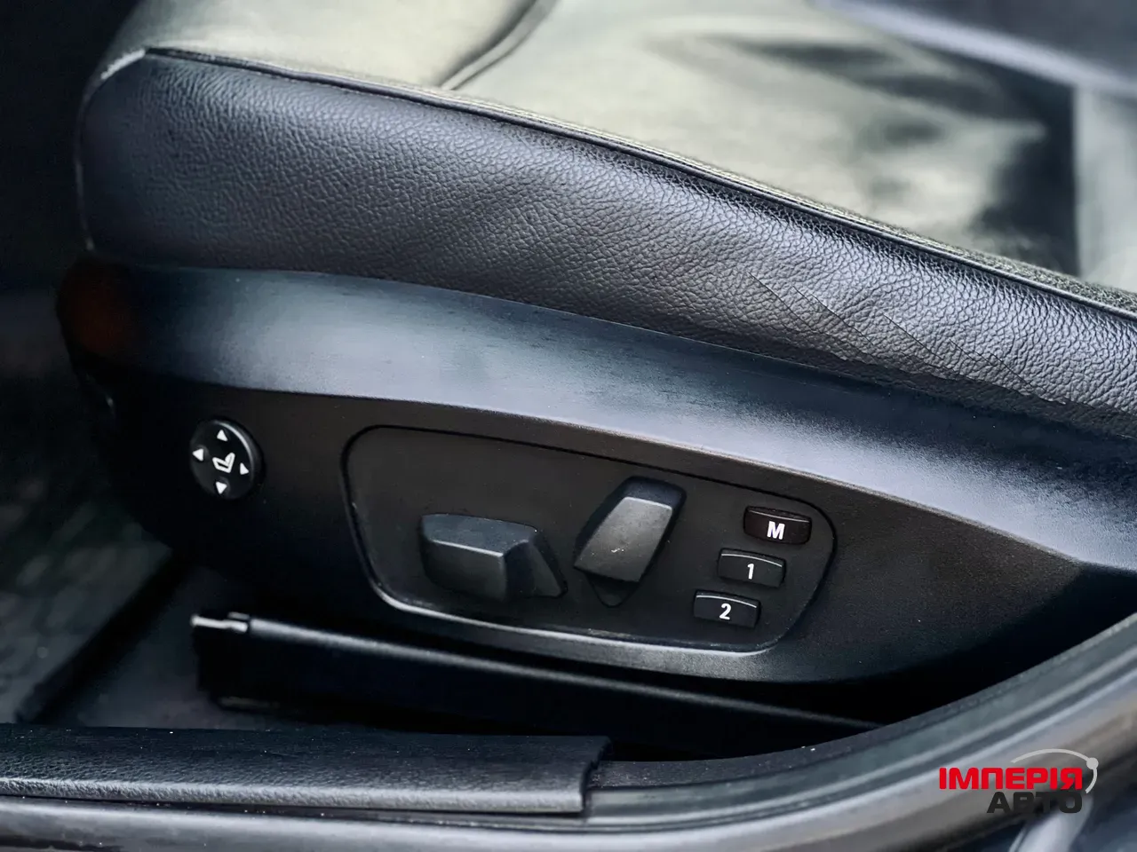 BMW X1 - фото 13