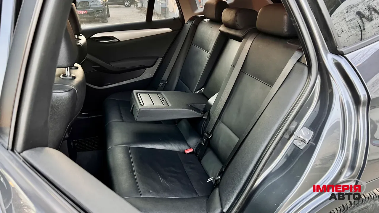 BMW X1 - фото 14