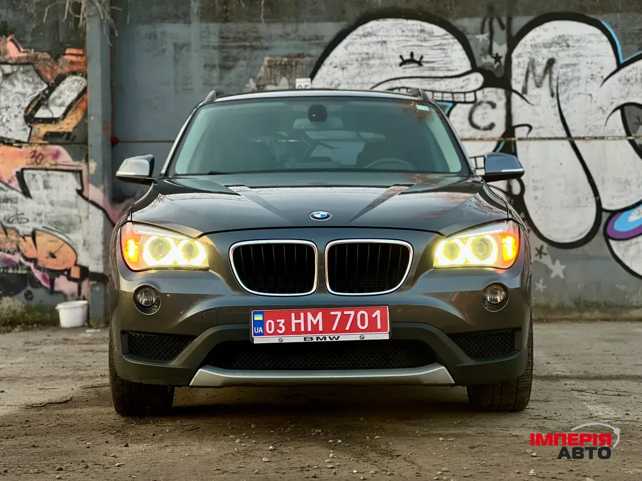 BMW X1 - фото 1
