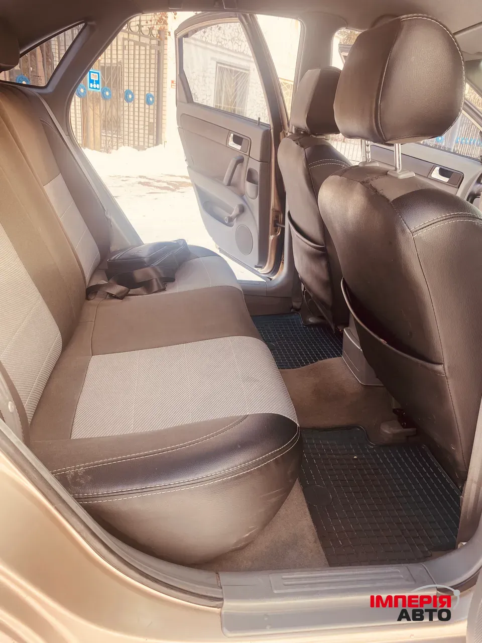 Chevrolet Lacetti - фото 16