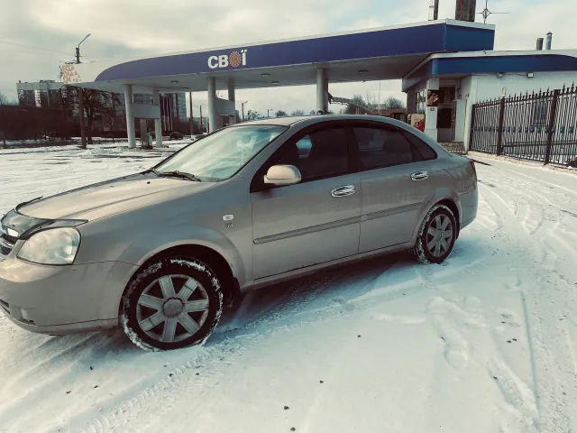 Chevrolet Lacetti - фото 2