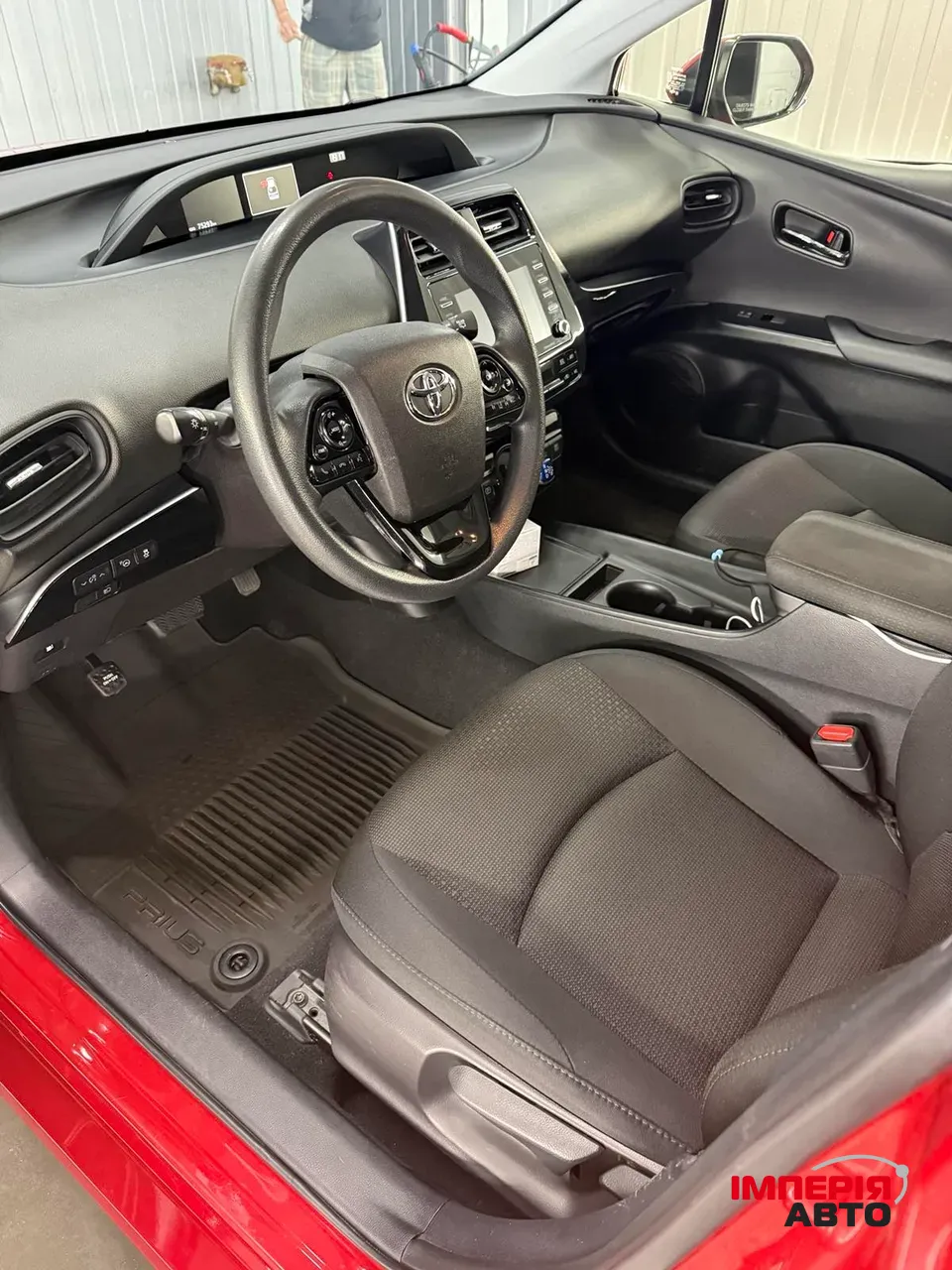 Toyota Prius - фото 4