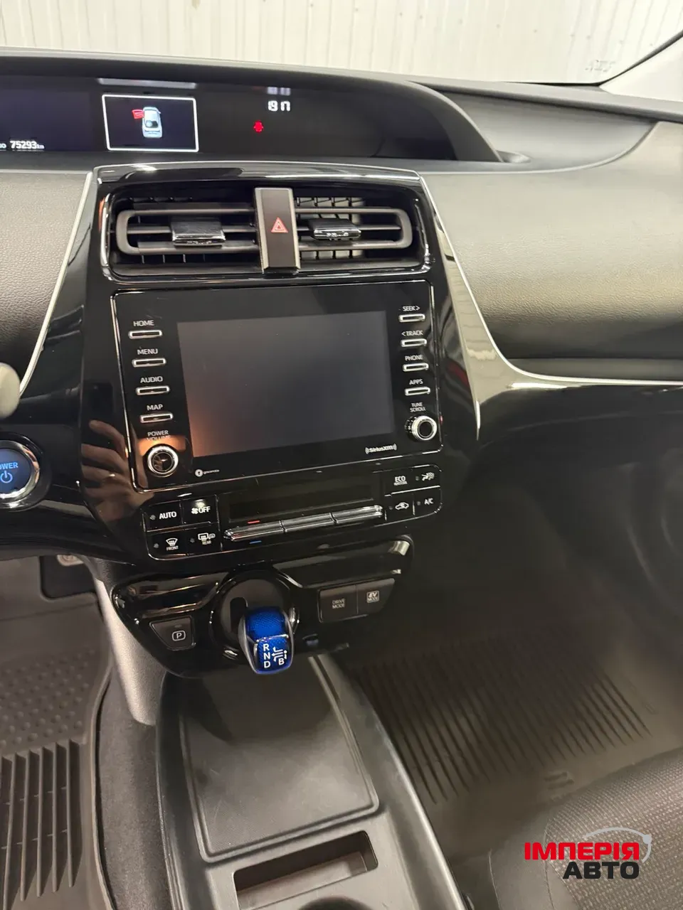 Toyota Prius - фото 9