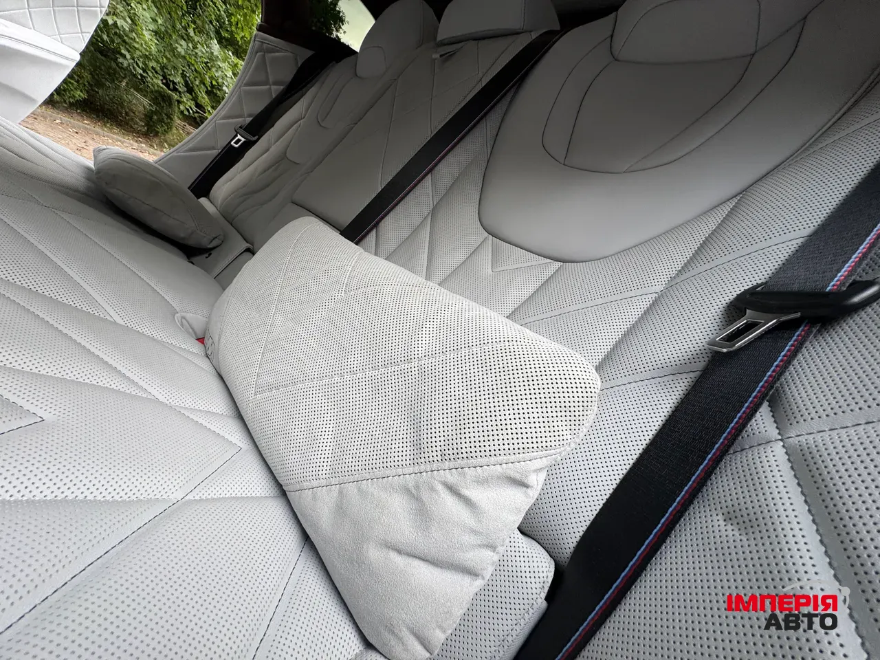 BMW XM - фото 27