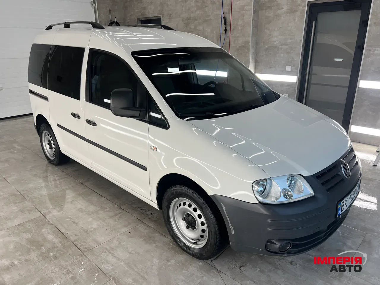 Volkswagen Caddy - фото 11