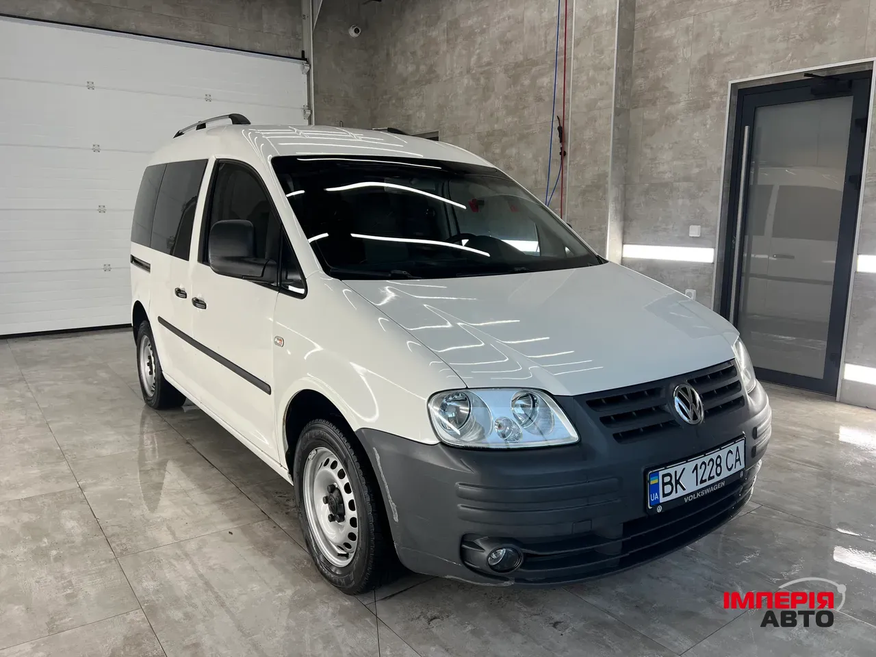 Volkswagen Caddy - фото 6