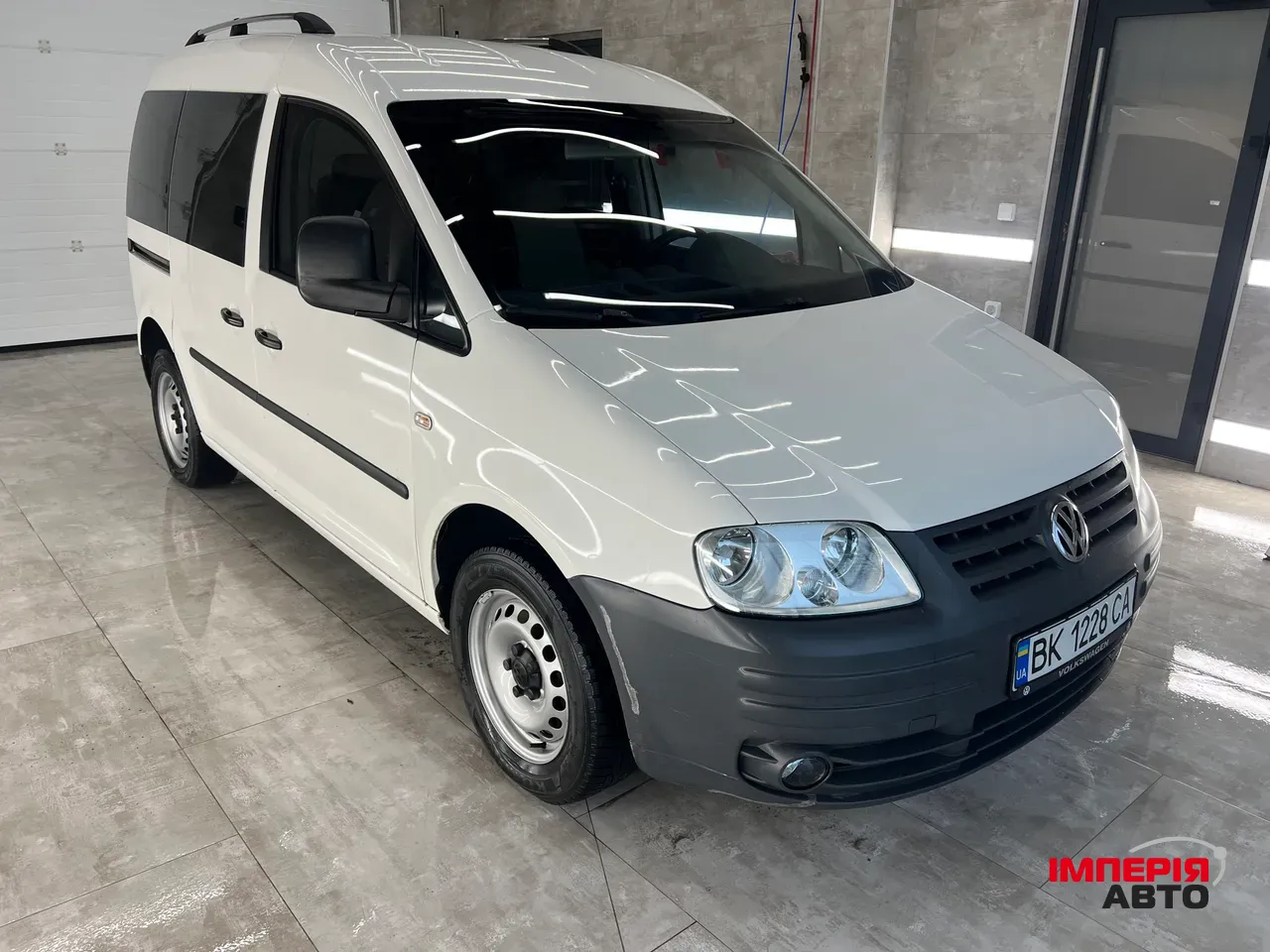 Volkswagen Caddy - фото 8