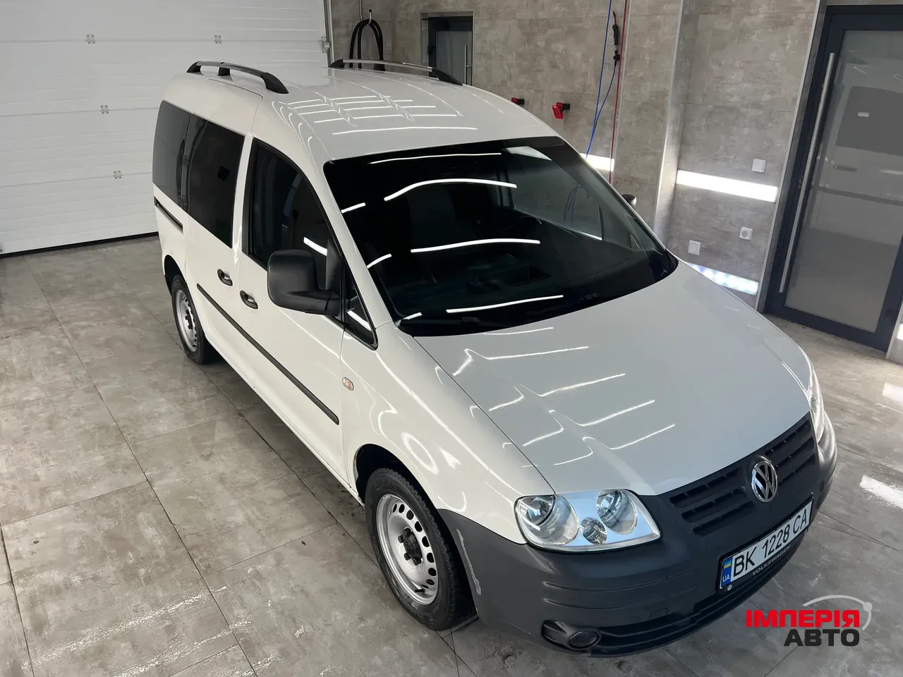 Volkswagen Caddy - фото 7