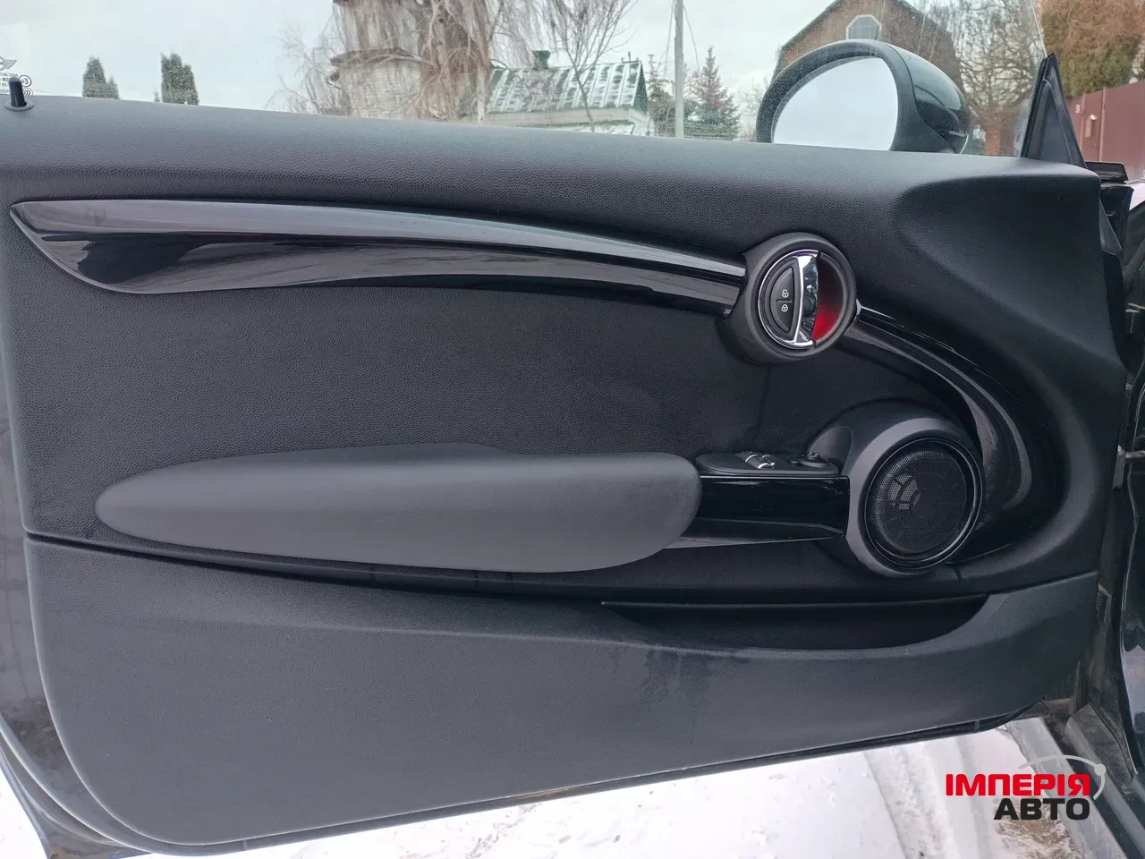 Mini Hatch - фото 13