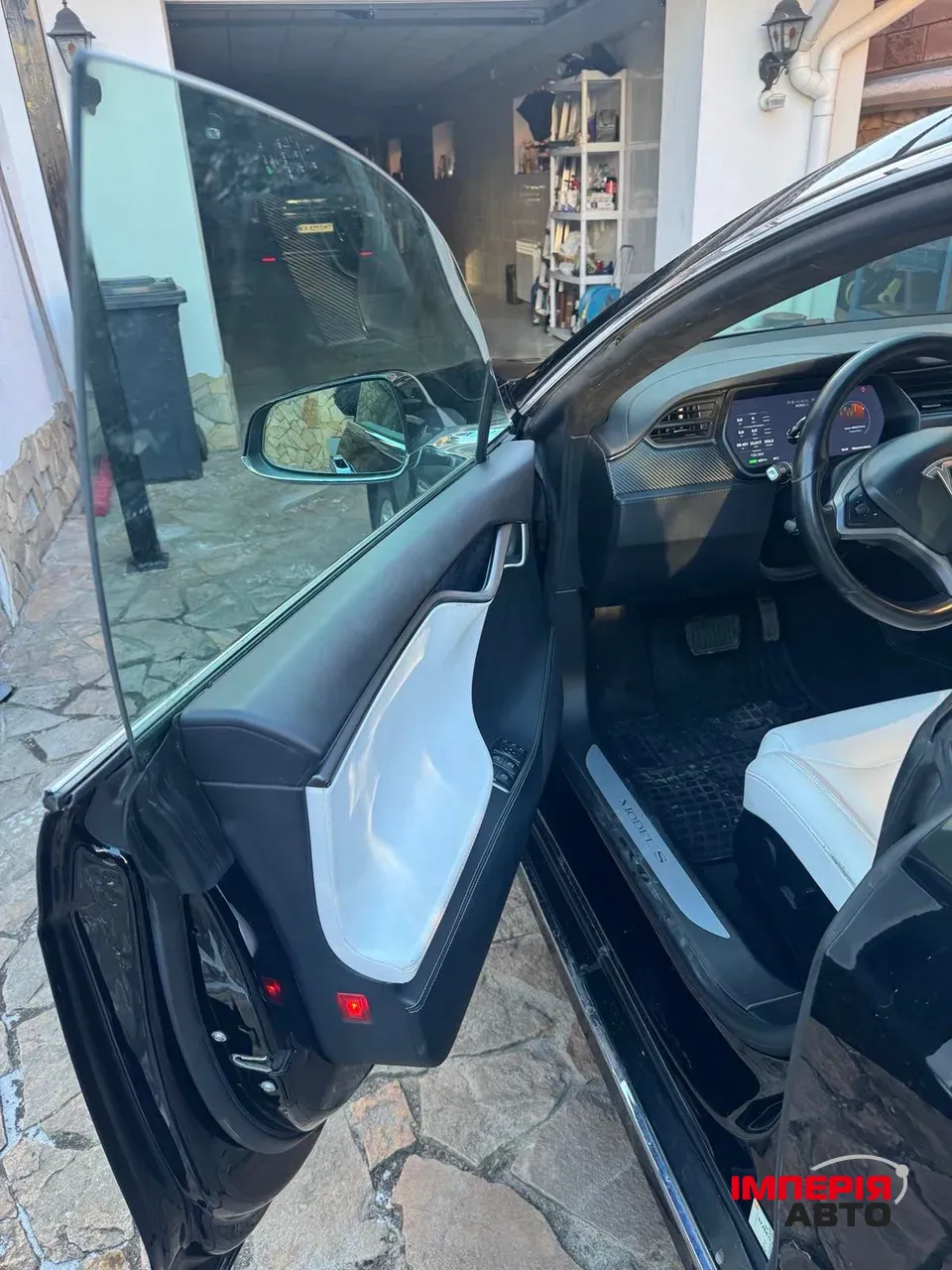 Tesla Model S - фото 7