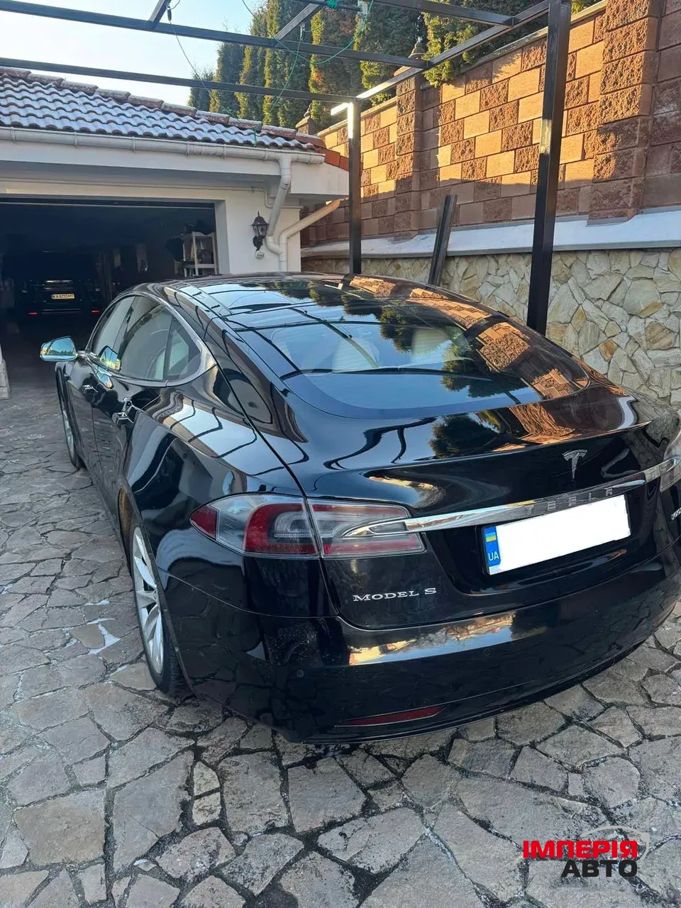 Tesla Model S - фото 9