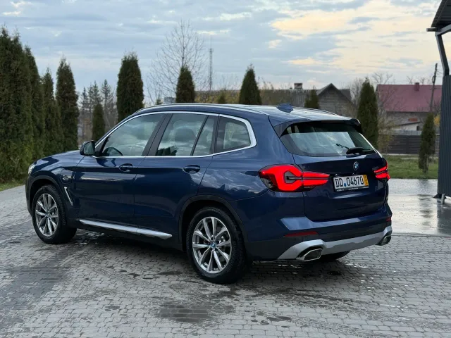 BMW X3 - фото 3