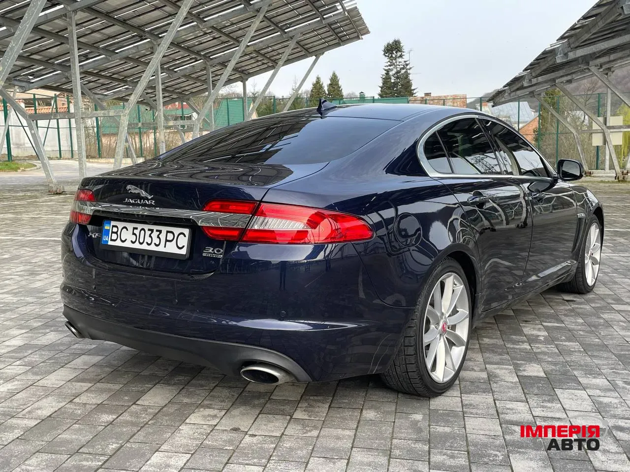 Jaguar XF - фото 16