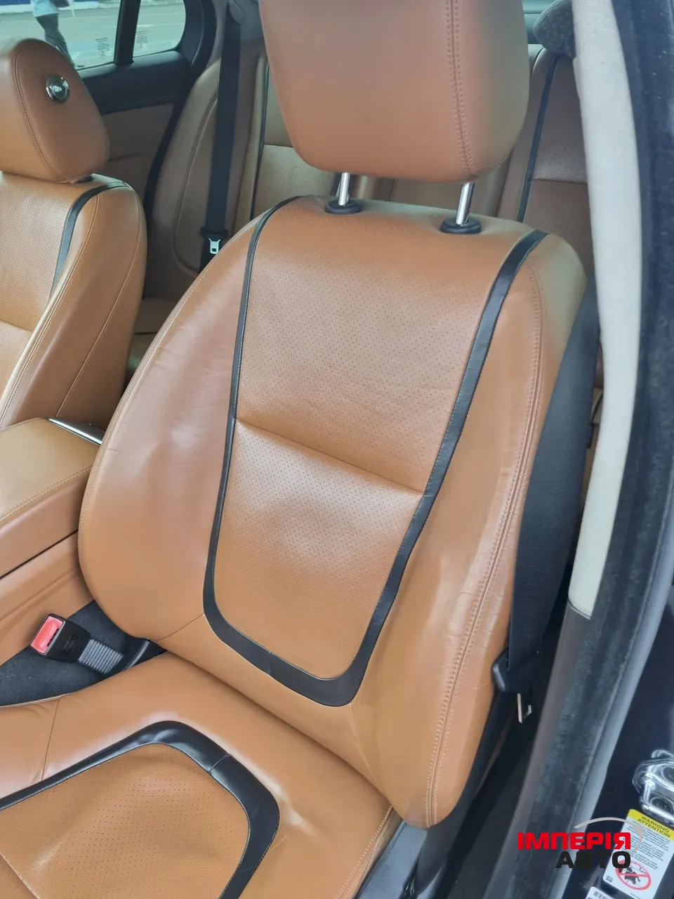 Jaguar XF - фото 19