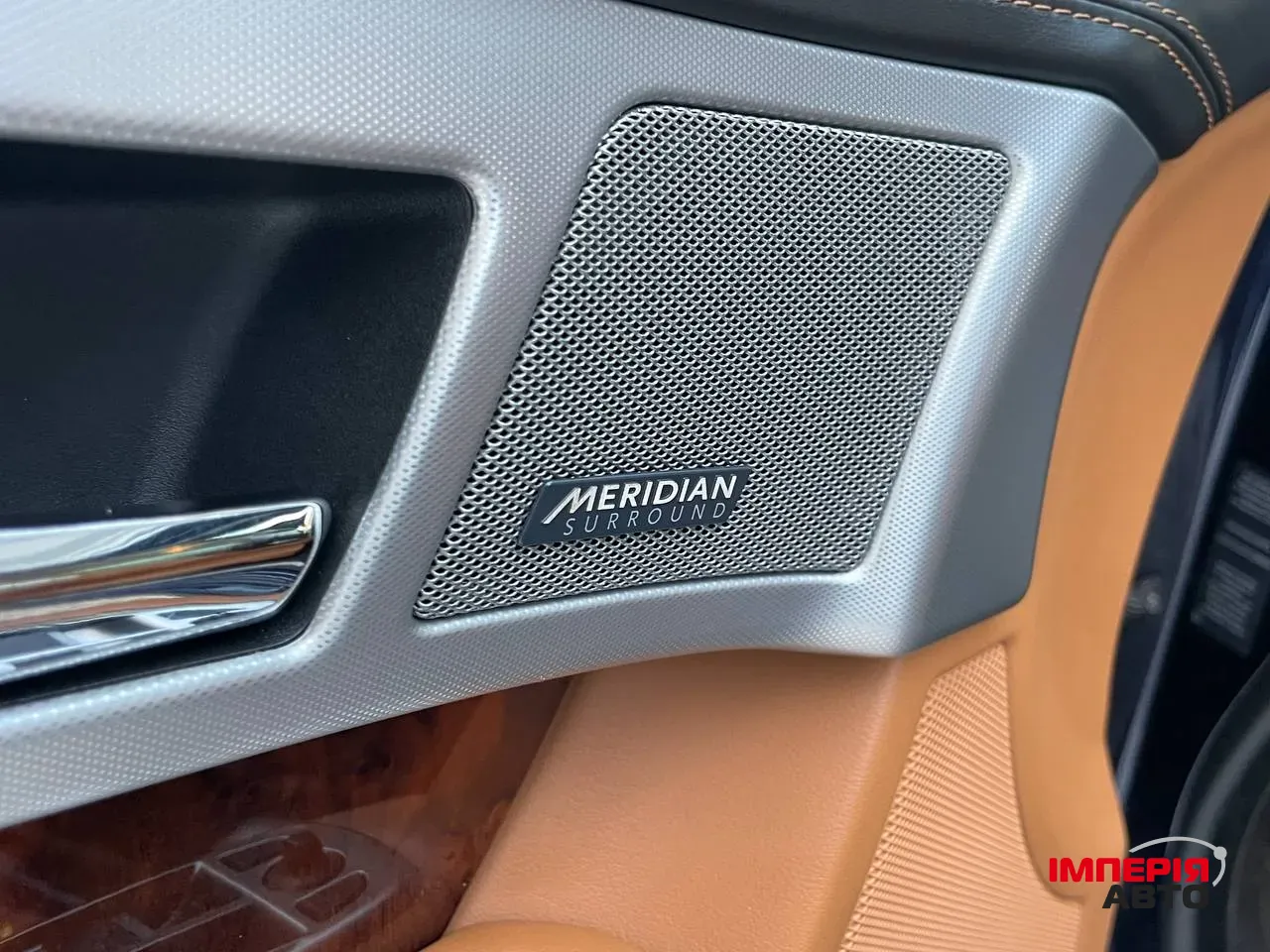 Jaguar XF - фото 45