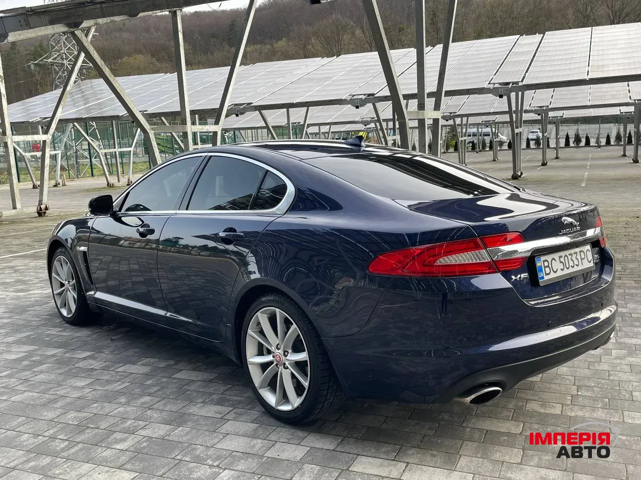 Jaguar XF - фото 17