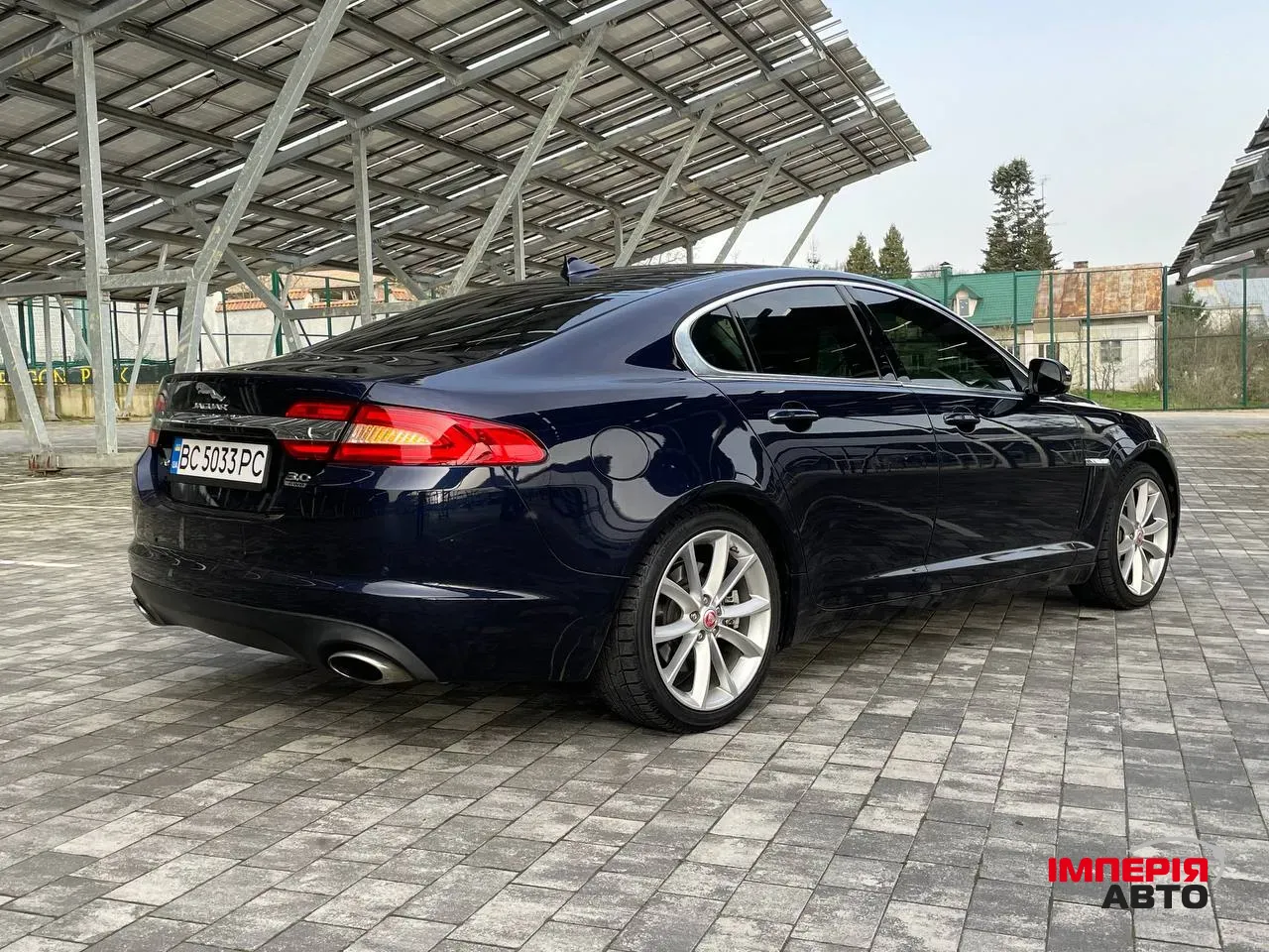 Jaguar XF - фото 13