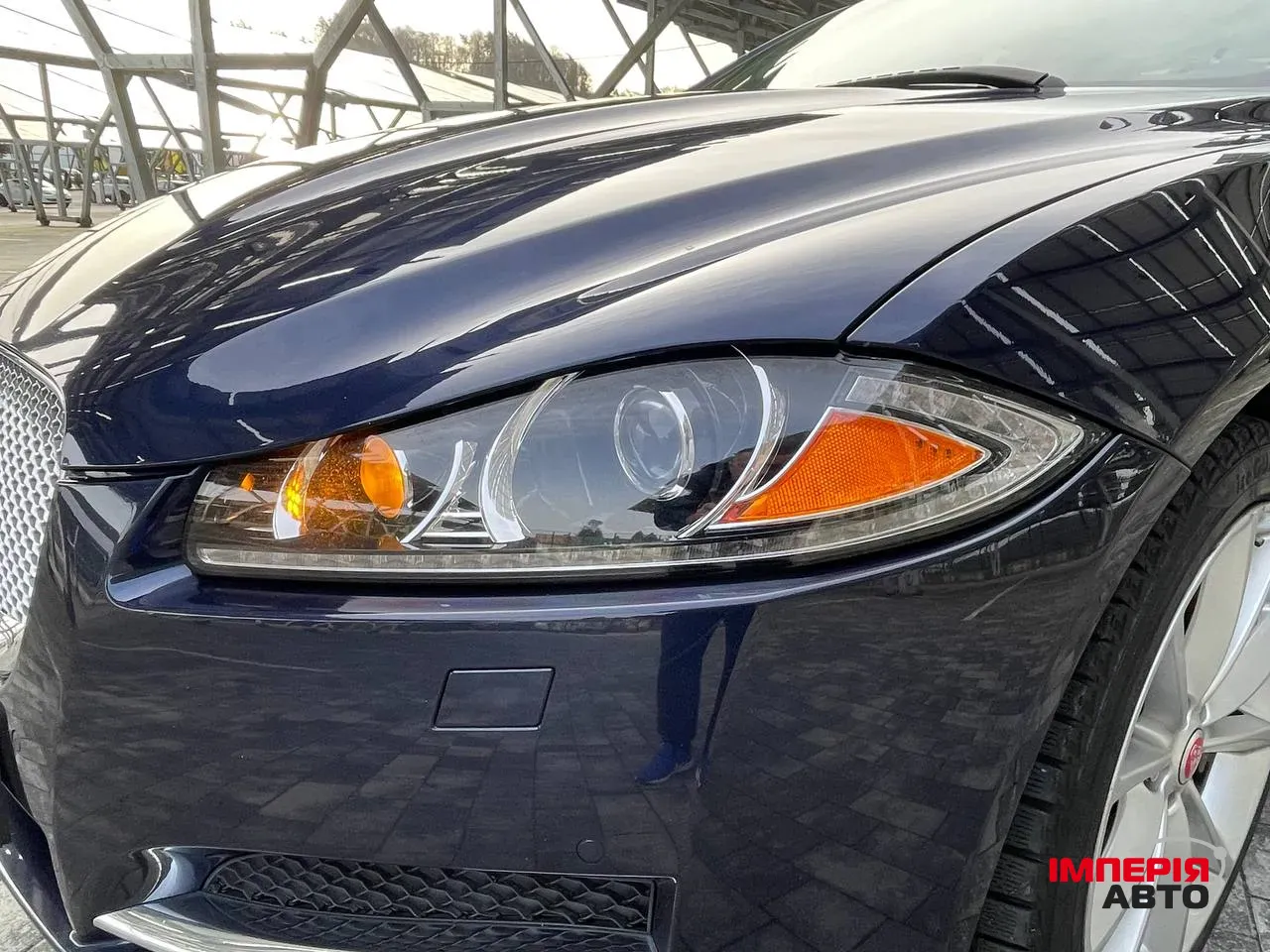 Jaguar XF - фото 55