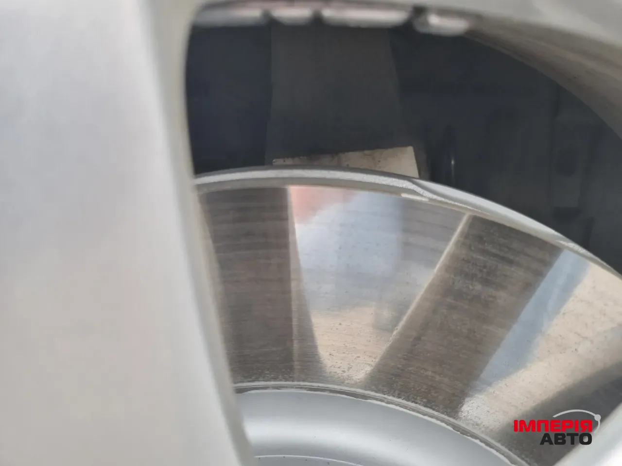 Jaguar XF - фото 65