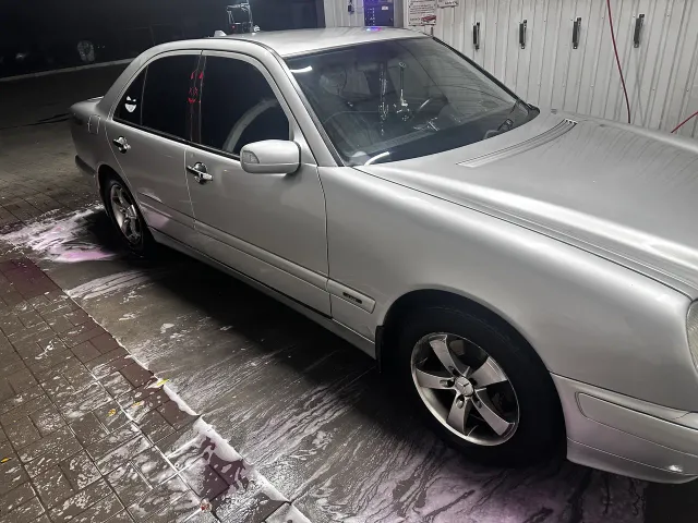 Mercedes-Benz E-Класс - фото 4