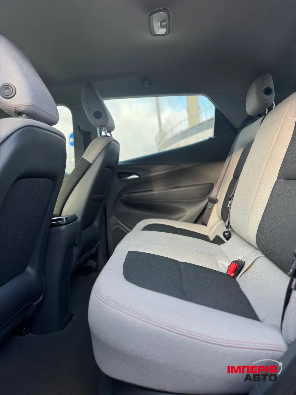 Chevrolet Bolt - фото 8