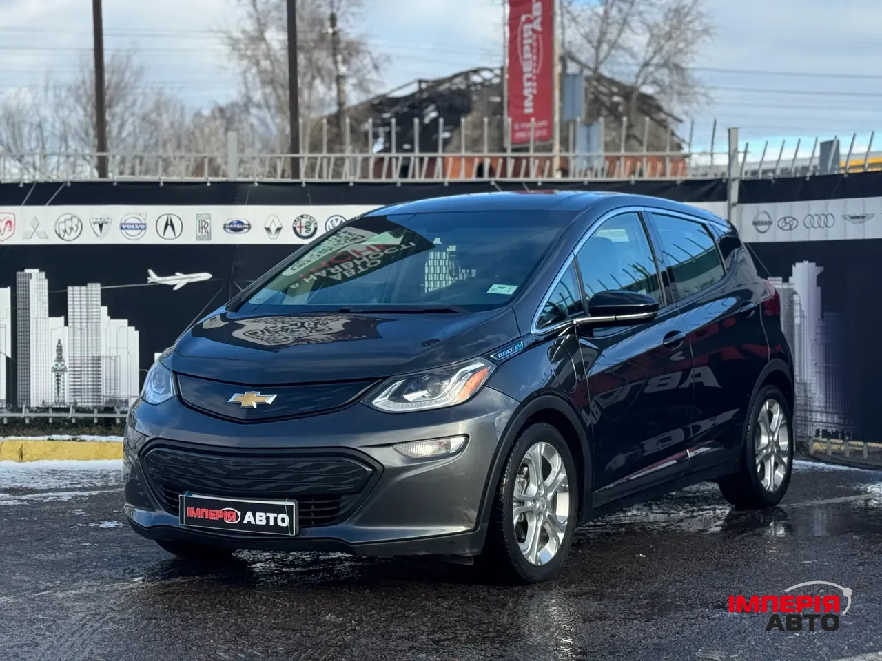 Chevrolet Bolt - фото 1
