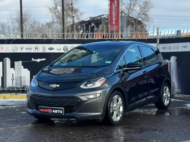 Chevrolet Bolt - фото 1