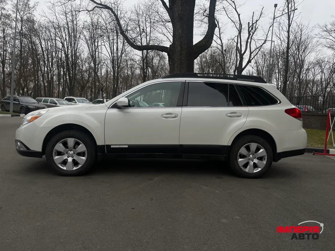 Subaru Outback - фото 4