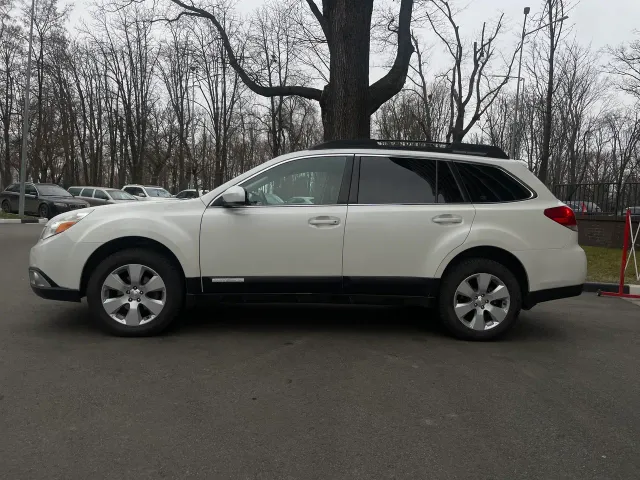 Subaru Outback - фото 4