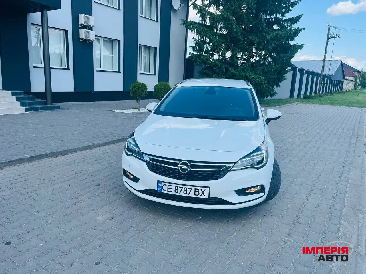 Opel Astra - фото 8