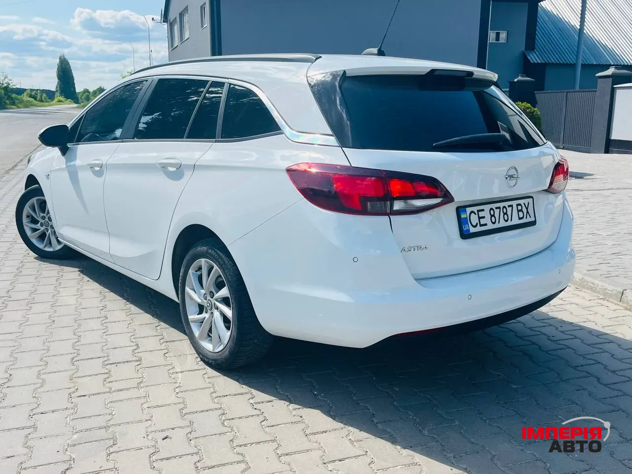 Opel Astra - фото 4