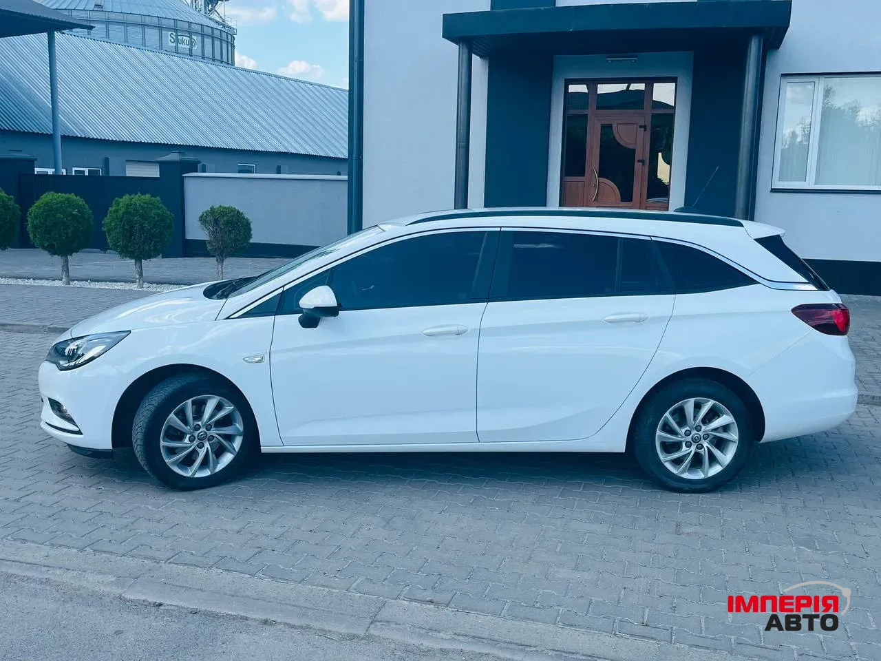 Opel Astra - фото 9