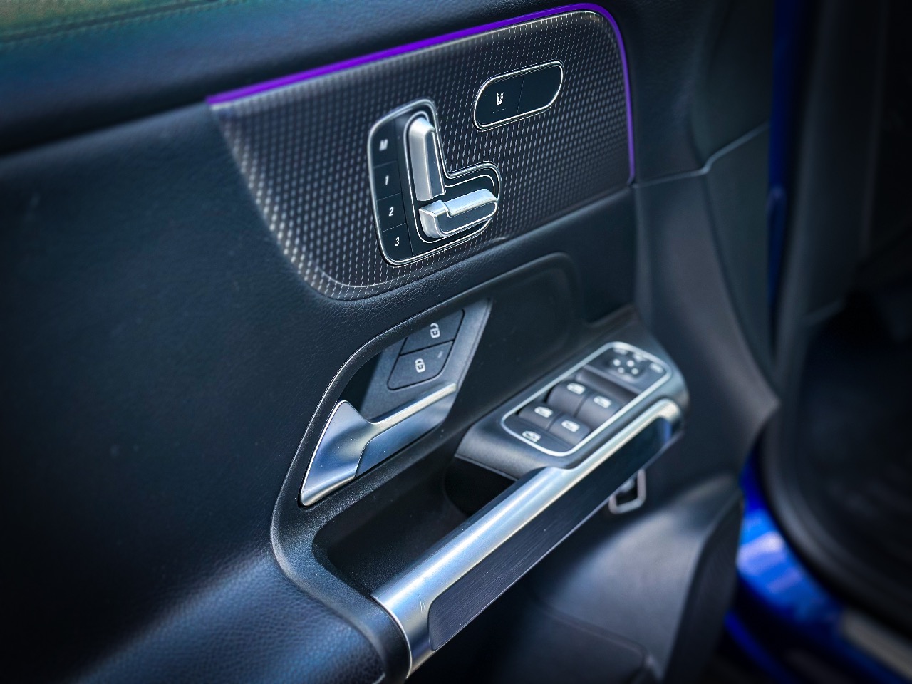 Mercedes-Benz GLB - фото 6