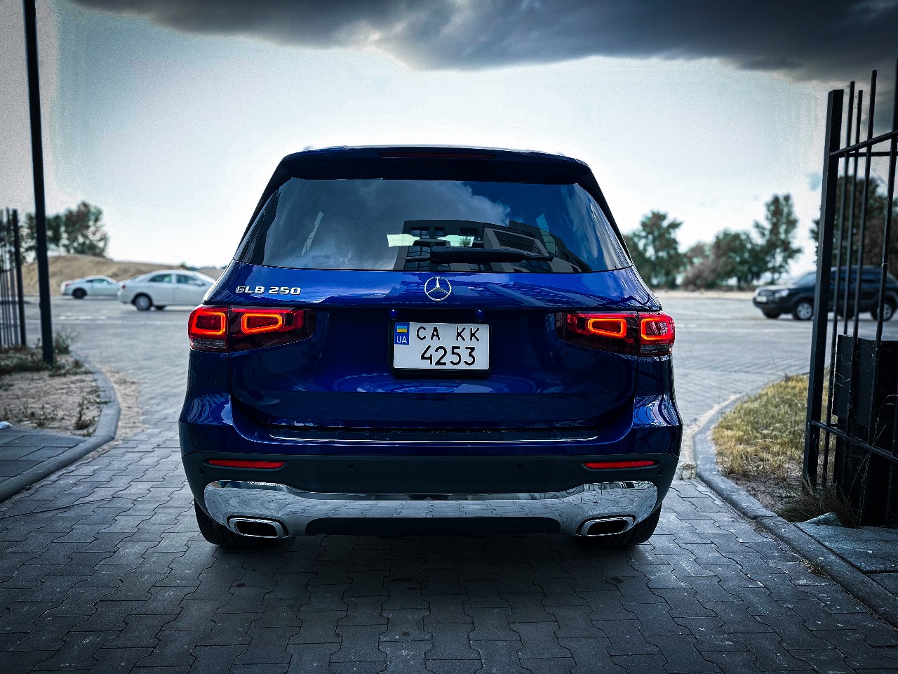 Mercedes-Benz GLB - фото 4