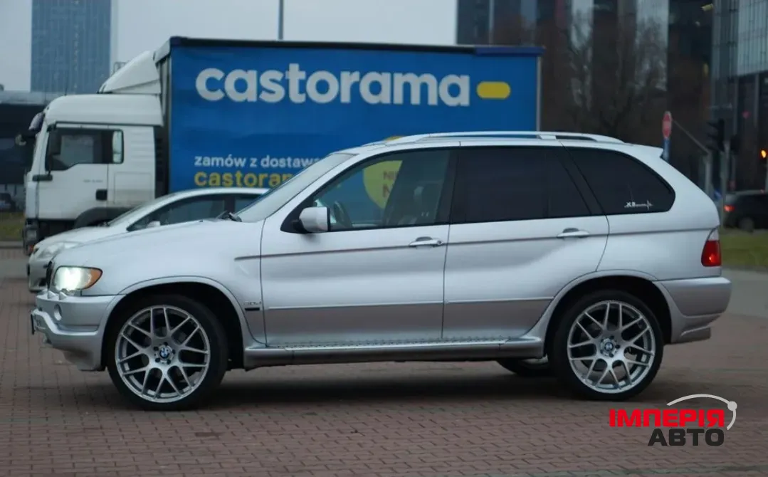 BMW X5 - фото 2