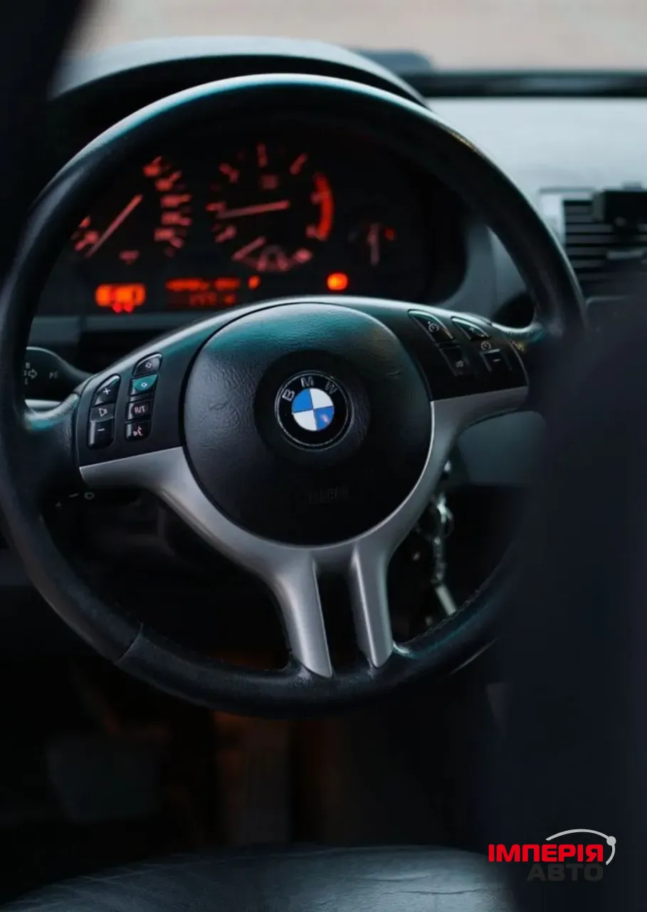 BMW X5 - фото 14