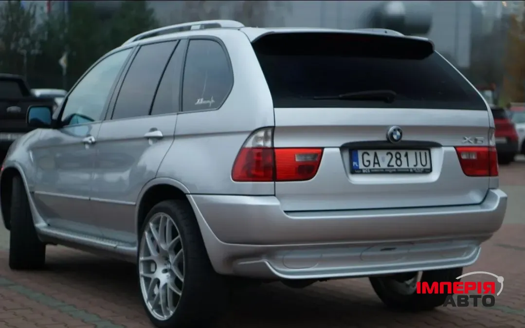 BMW X5 - фото 9
