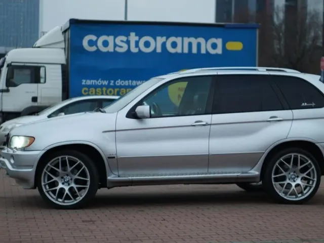 BMW X5 - фото 2